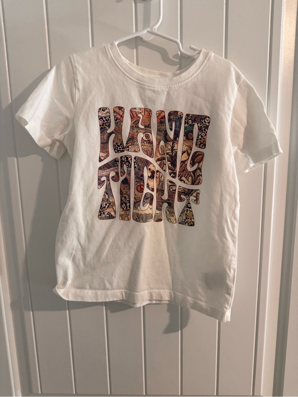 Wrangler “Hang Tight” Graphic Tee | Boys Size M